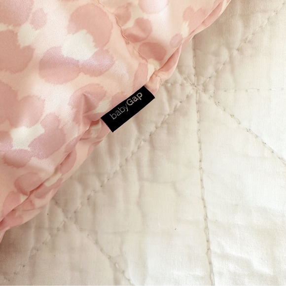 NEW BABY GAP Coldcontrol Max Puffer Snow Suit Pink Leopard 6-12 Months NWOT - Picture 2 of 7